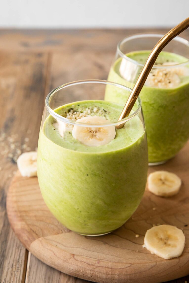 Avocado & Greens Creamy Smoothie