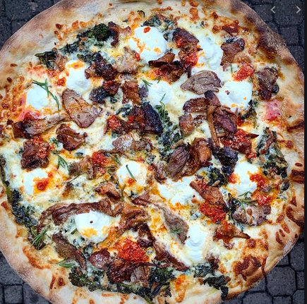 Korean Fusion Kimchi & Bulgogi Pita Pizza