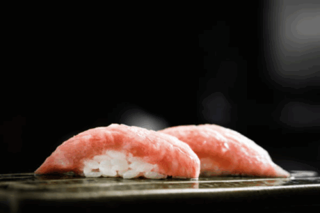 Tuna Nigiri