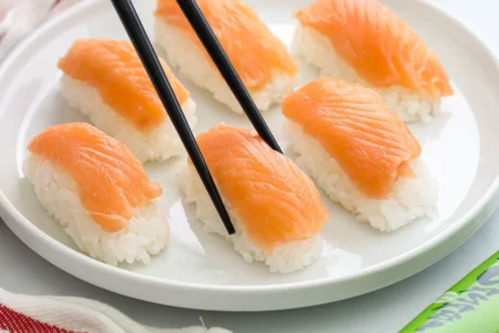 Salmon Nigiri