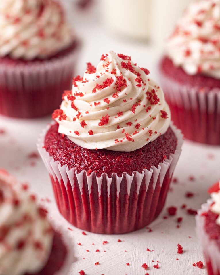 vegan-red-velvet-cupcakes-1.jpg